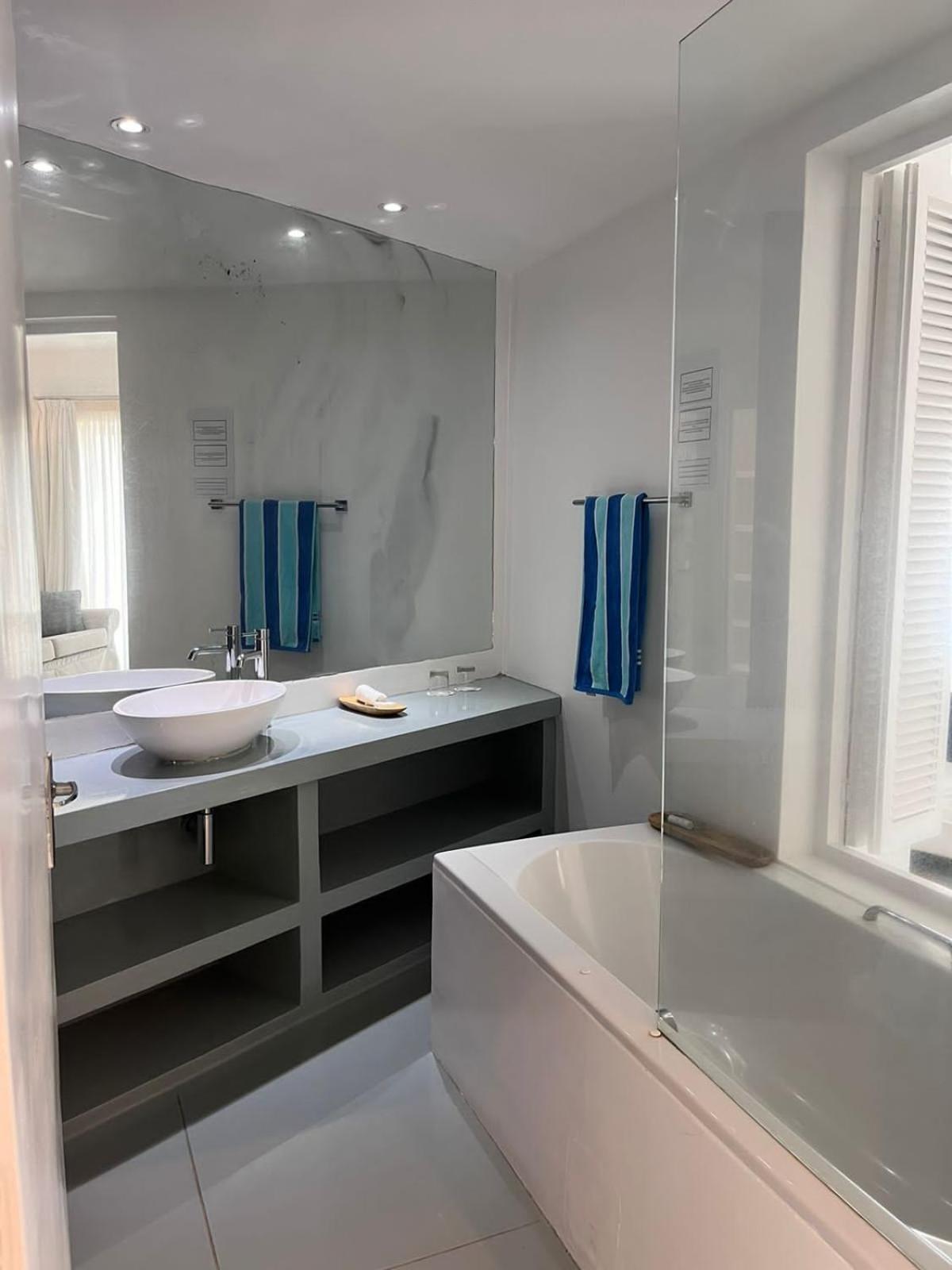 Blue Ocean Tofo Hotel Экстерьер фото